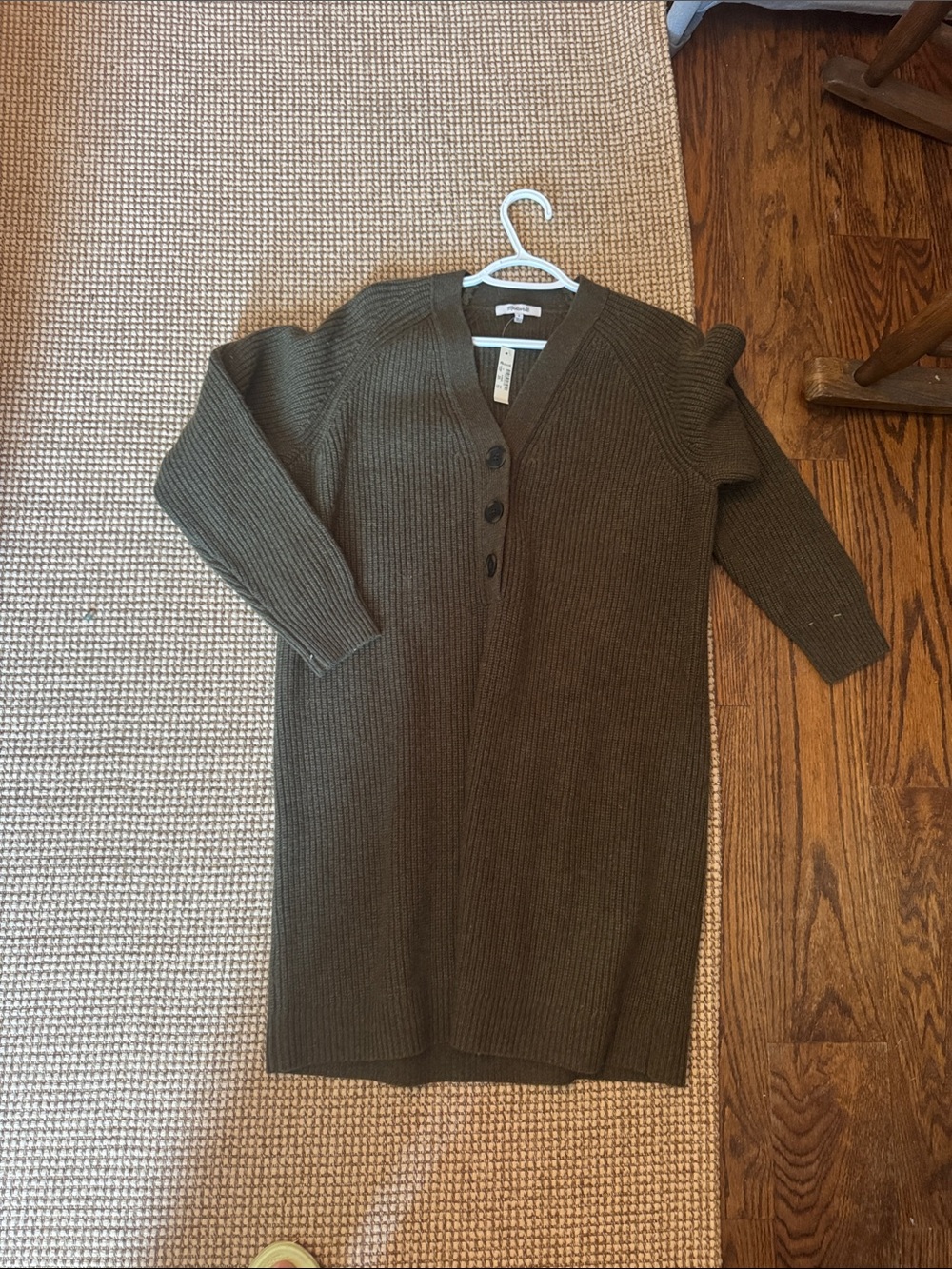 Madewell Ribbed Button-Front Long Knit Dress in Olive